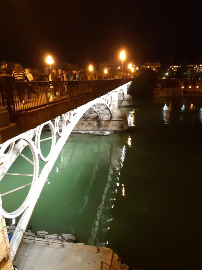 Acogedor Apartamento En Pleno Corazon De Triana Sevilla Dış mekan fotoğraf